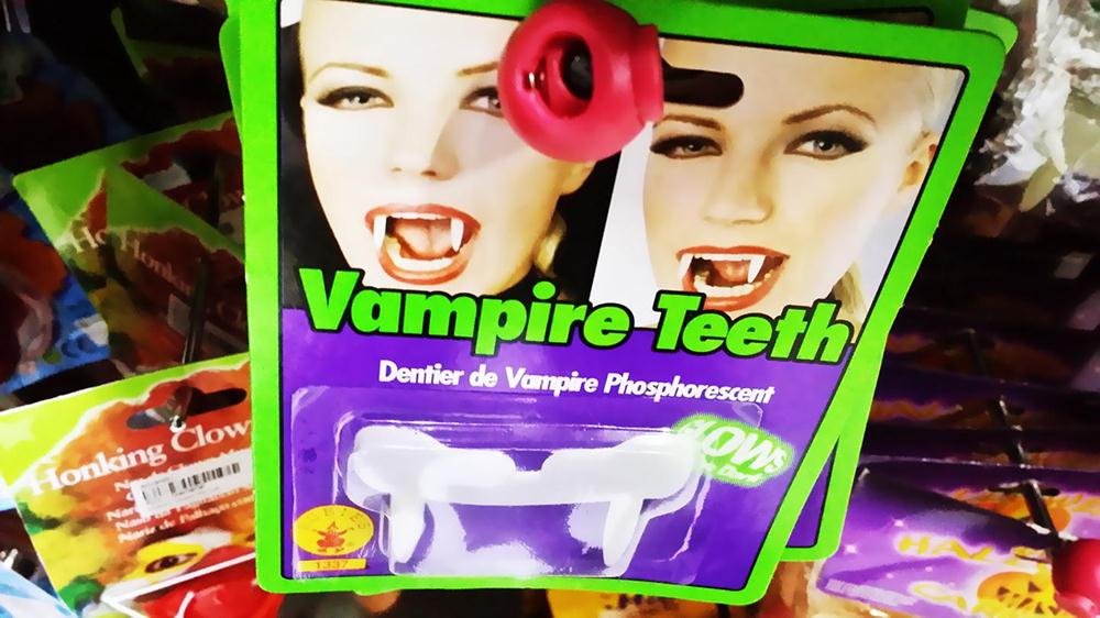 vempire teeth